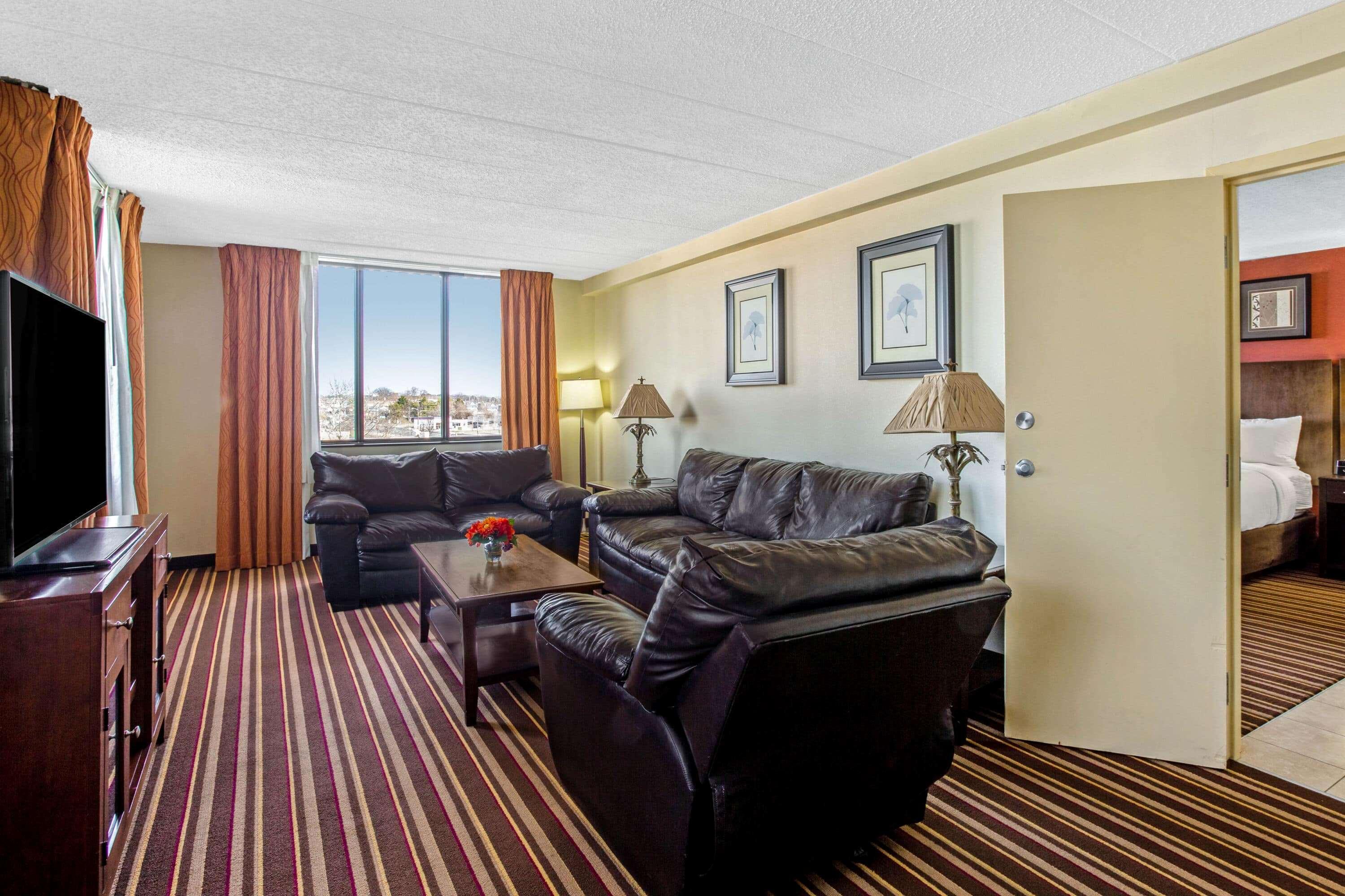 La Quinta By Wyndham Salisbury Hotel Екстериор снимка