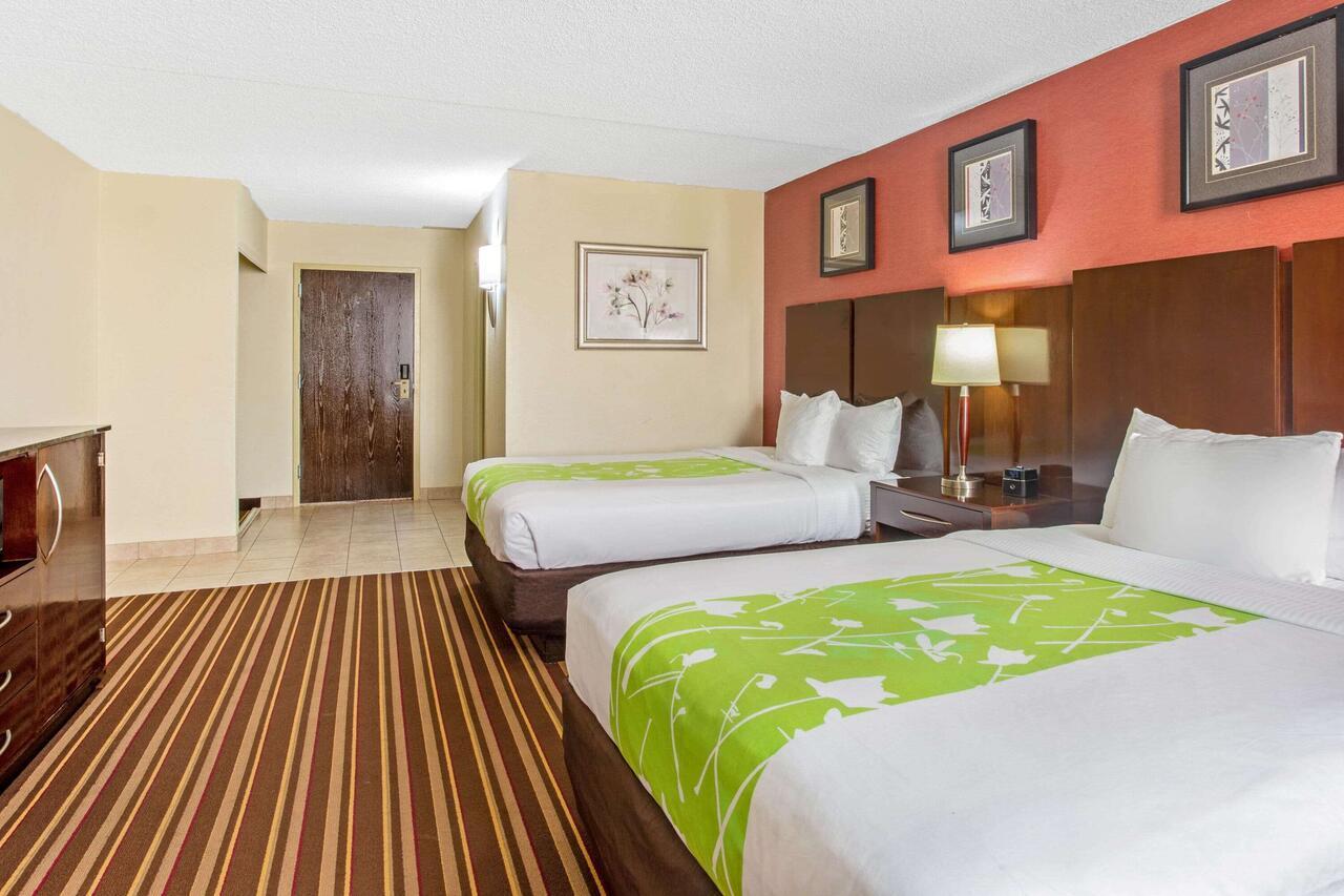 La Quinta By Wyndham Salisbury Hotel Стая снимка